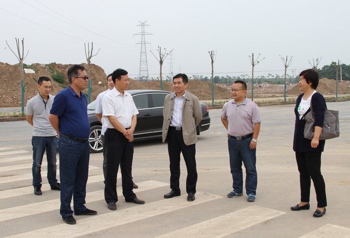 2016-6-1政協(xié)副主席楊文斌檢查工地 099.jpg