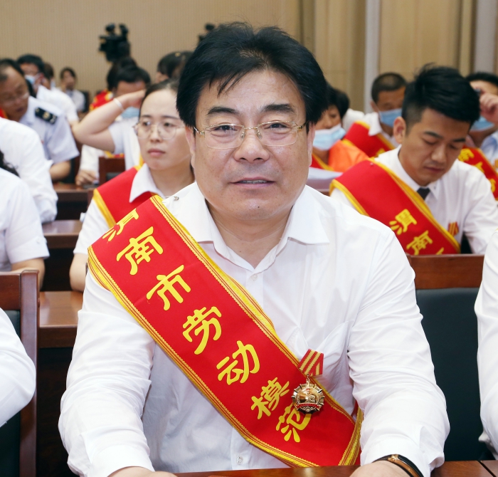 城投集團(tuán)黨委書記、董事長蔡軍 (2).jpg